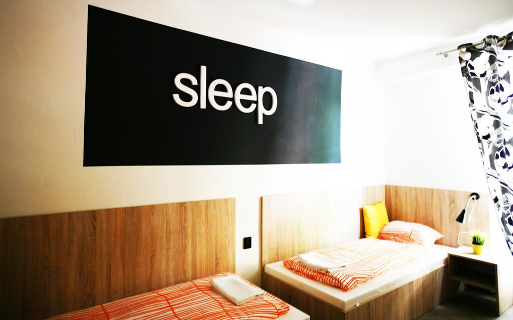 Hostel Bratislava By Freddie Номер фото