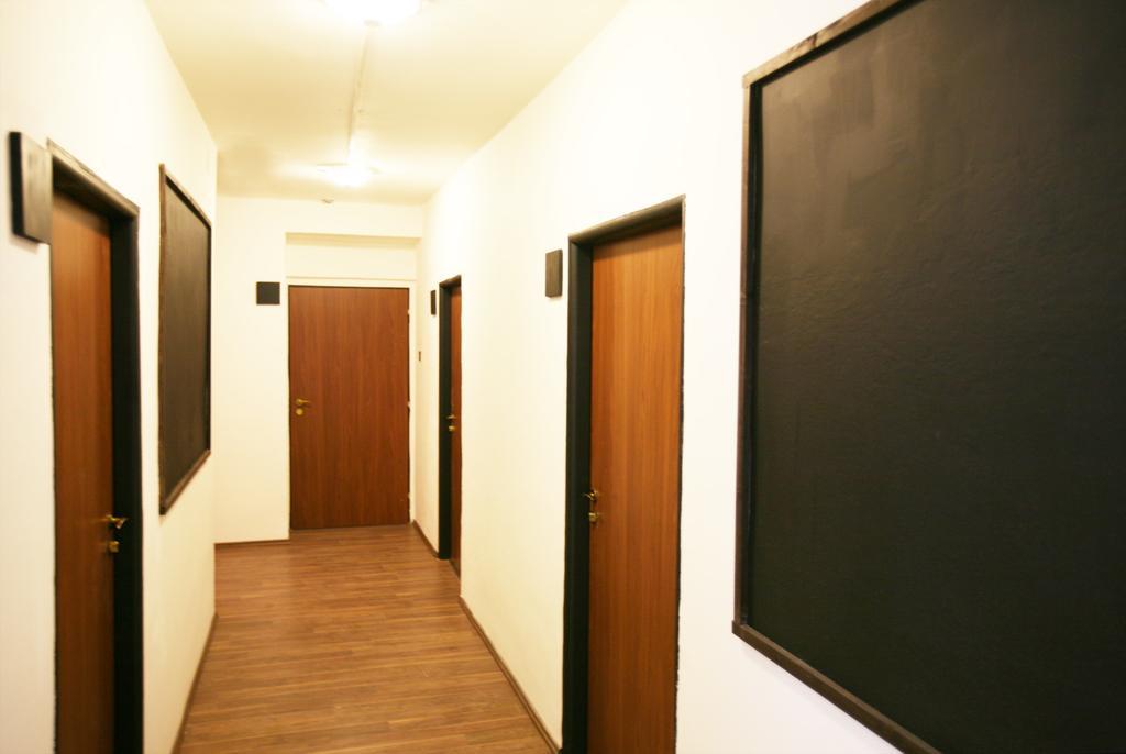Hostel Bratislava By Freddie Номер фото